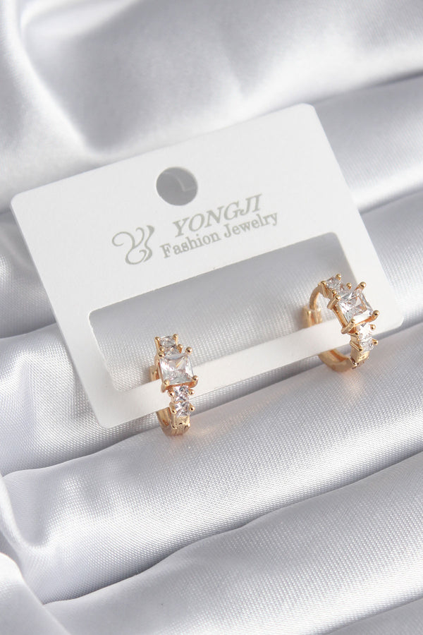 BKP8342 - Pirinç Gold Renk Zirkon Taşlı Kadın Küpe