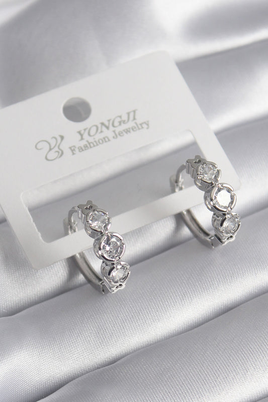 BKP8357 - Pirinç Gold Renk Zirkon Taşlı Kalp Detay Kadın Küpe