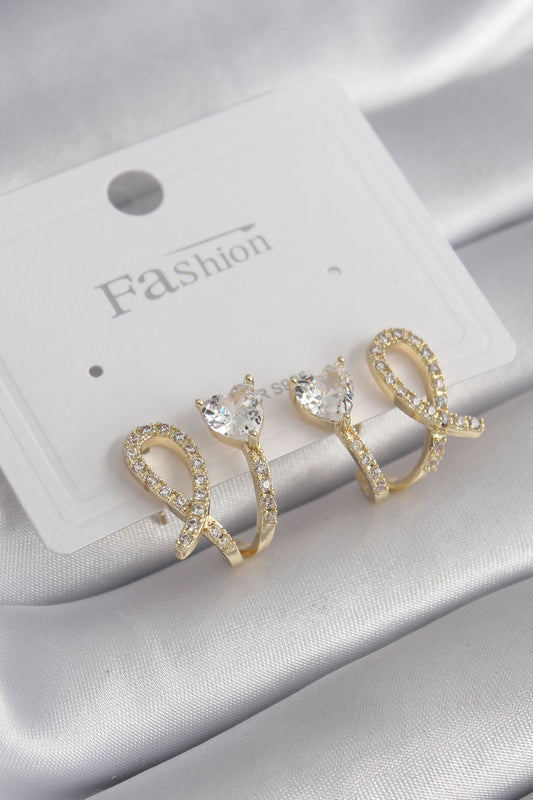 BKP8442 - Pirinç Gümüş Renk Zirkon Taşlı Kalp Model Kadın Küpe