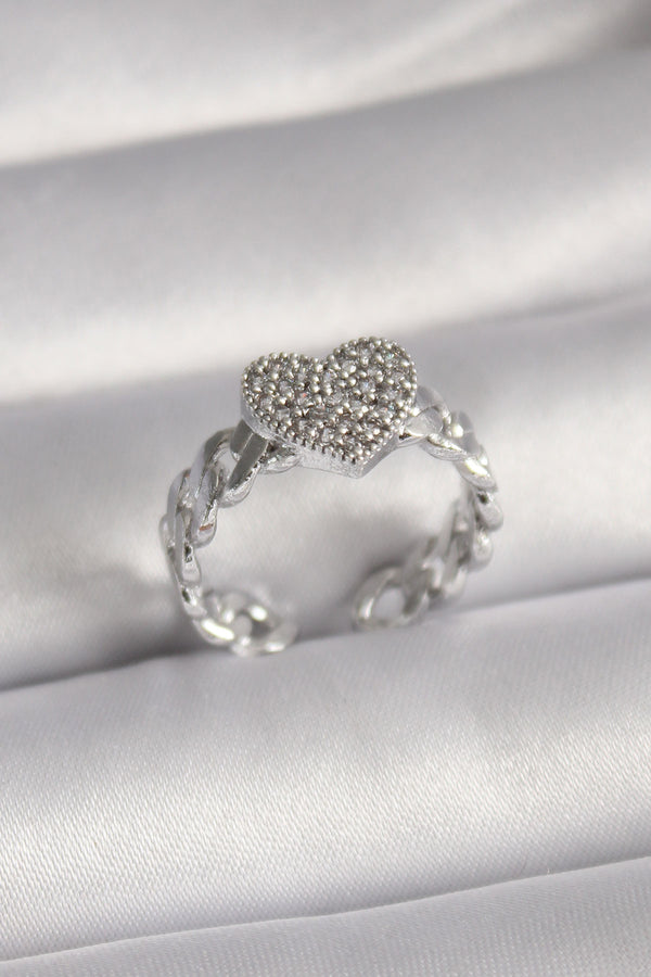 BYK3093 - Pirinç Gümüş Renk Zirkon Taşlı Kalp Model Kadın Yüzük