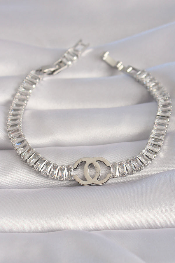 BB5984 - Pirinç Gümüş Renk Zirkon Taşlı Su Yolu Model VIP Seri Kadın Bileklik