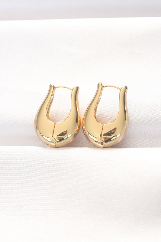 BKP8878 - Pirinç Gold Renk Bombeli Küpe