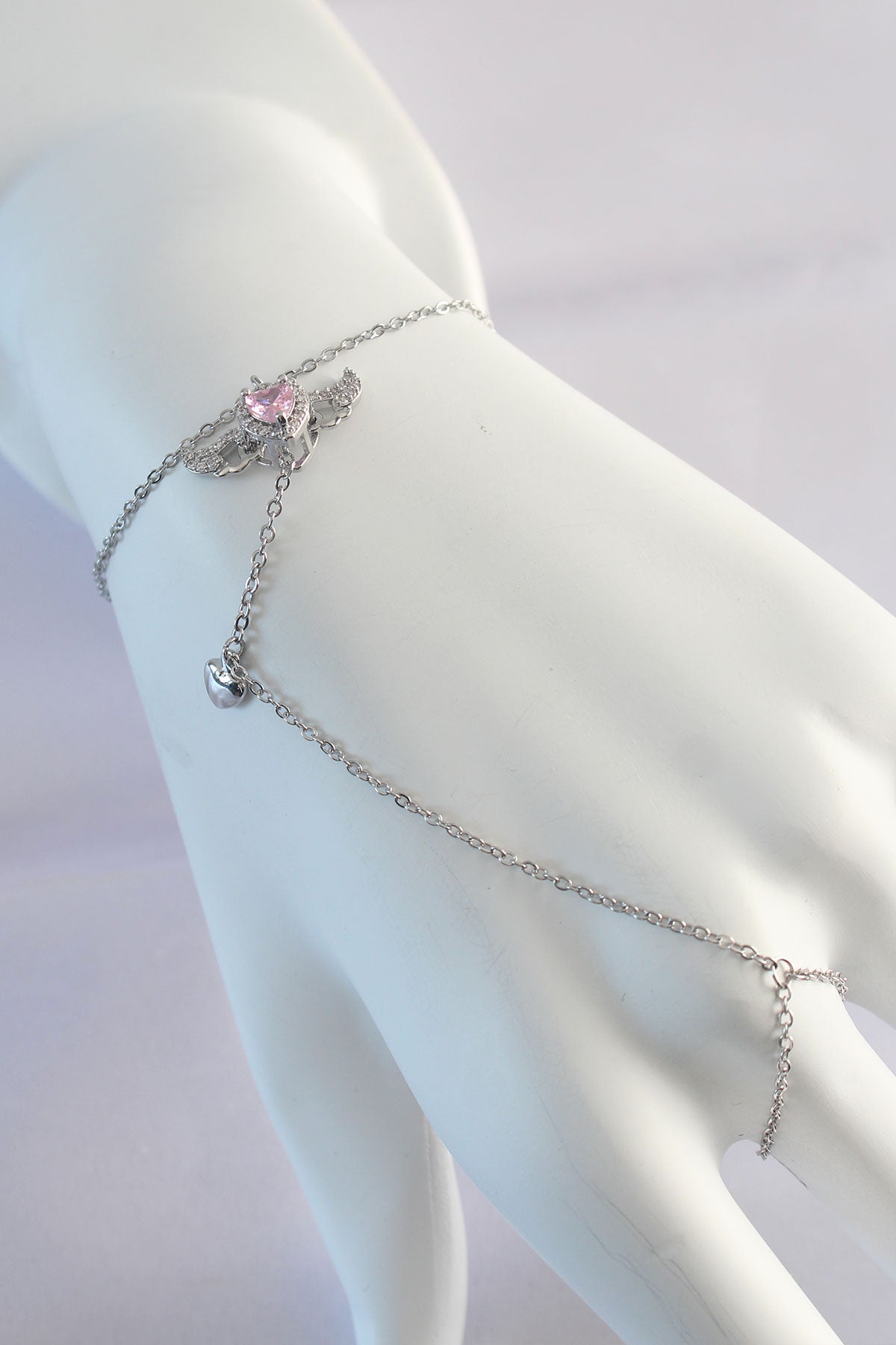 SN584 - 316L Çelik Gümüş Renk Pembe Zirkon Taşlı Kanatlı Kalp Model Şahmeran