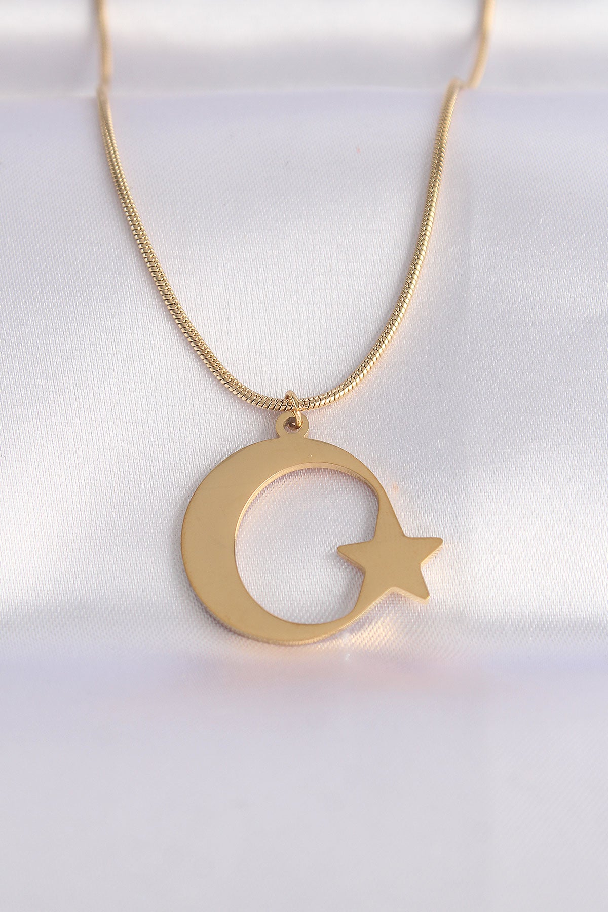 BKO8699 - 316L Çelik Zincir Gold Renk Ay Yıldız Unisex Kolye