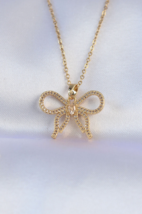 BKO8742 - 316L Çelik Zincir Gold Renk Zirkon Taşlı Fiyonk Kolye