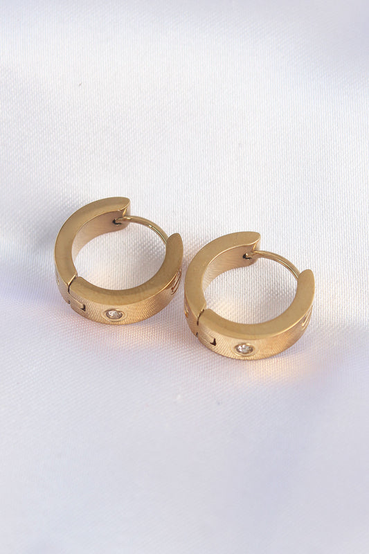 BKP9007 - 316L Çelik Gold Renk Zirkon Taşlı Minimal Model Halka Küpe