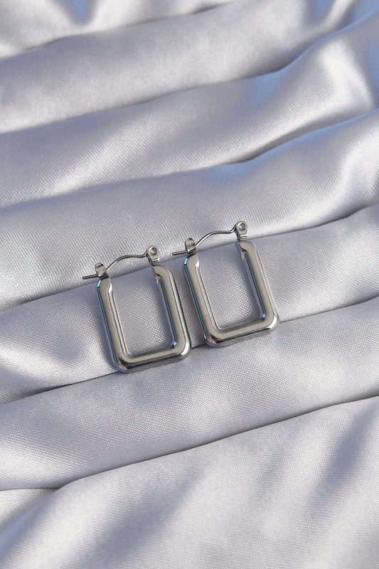 BKP9038 - 316L Çelik Gümüş Renk Dikdörtgen Model Küpe