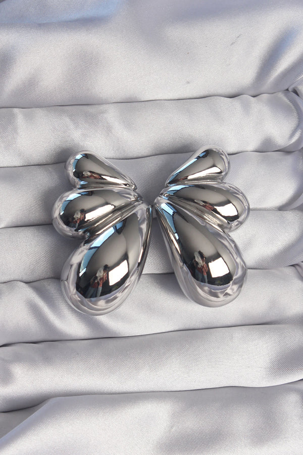 BKP9112 - Pirinç Gümüş Renk İri Bombeli Kelebek Küpe