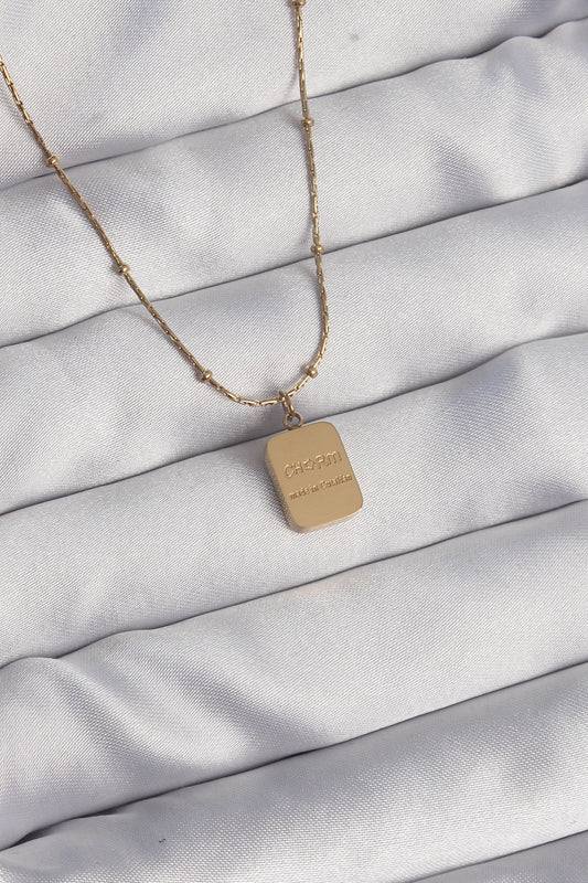 BKO8928 - 316L Çelik Gold Renk Kare Charm Model Kolye