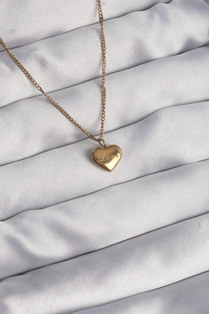 BKO8931 - 316L Çelik Gold Renk Kalp Model Love Kolye