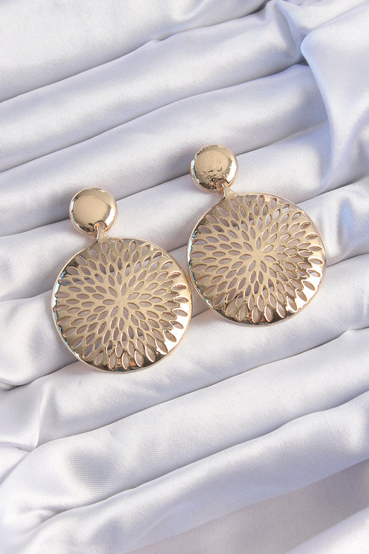 BKP9233 - Pirinç Gold Renk Oval İşlemeli Küpe