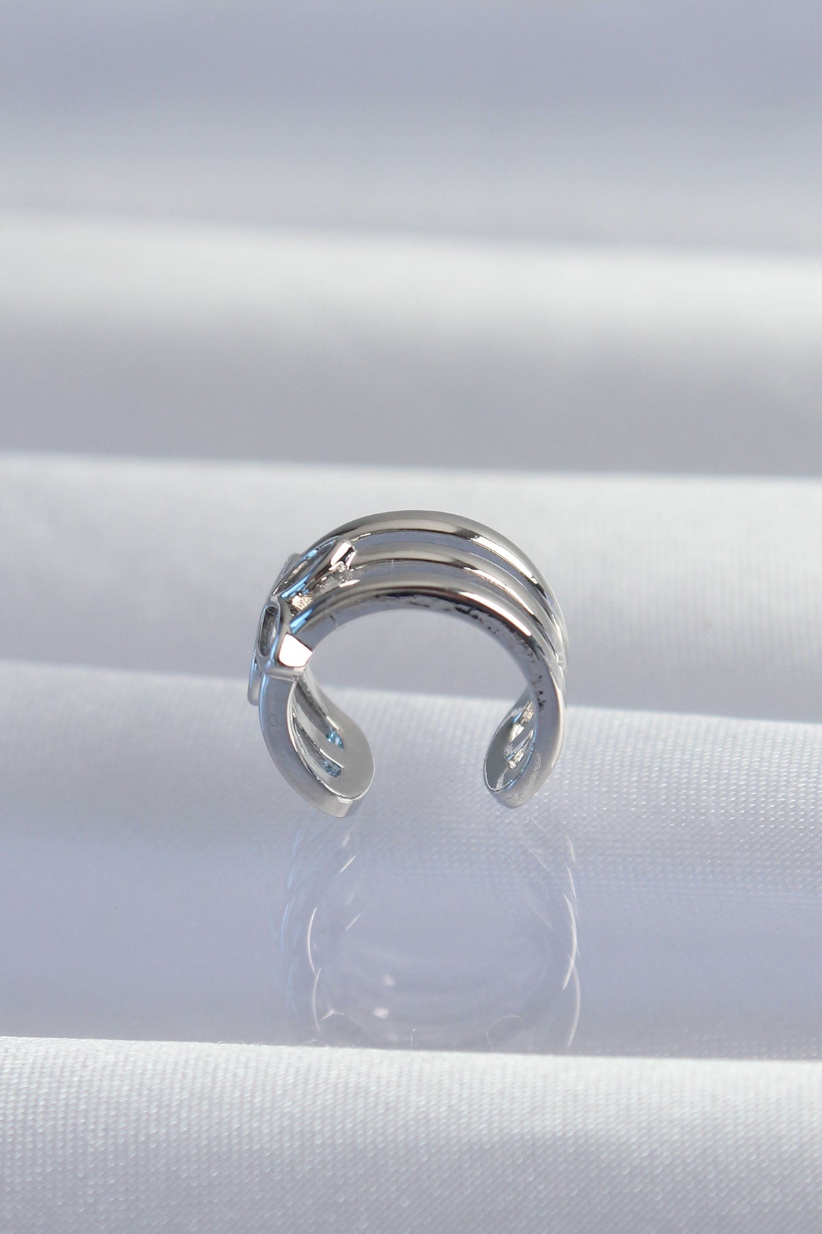 Pirinç Gümüş Renk Yonca Earcuff Küpe - BKP9330