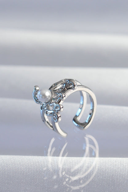 Pirinç Gümüş Renk İncili Ahtapot Earcuff Küpe - BKP9332