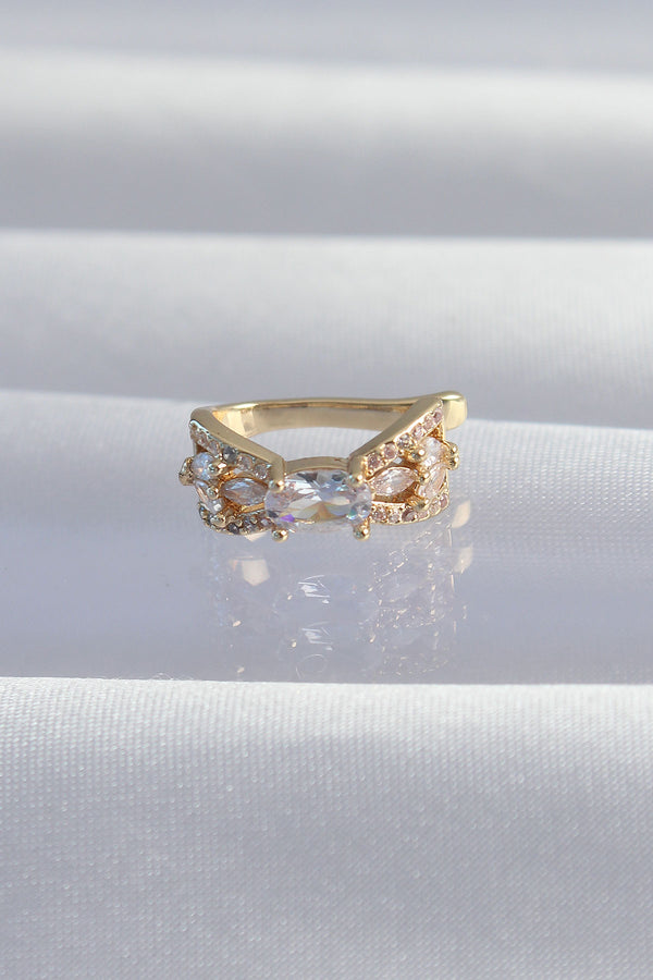 BKP9337 - Pirinç Gold Renk Zirkon Taş Kaplama Earcuff Küpe