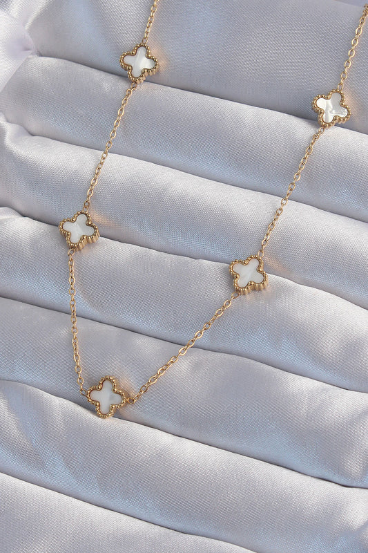 BKO9002 - 316L Çelik Gold Renk Minimal Beyaz Sedefli Yonca Kolye