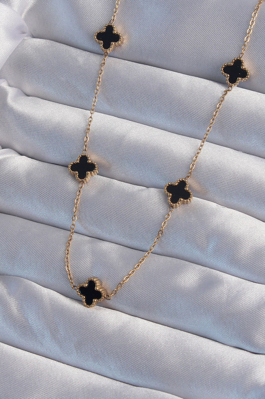 BKO9004 - 316L Çelik Gold Renk Minimal Siyah Mineli Yonca Kolye