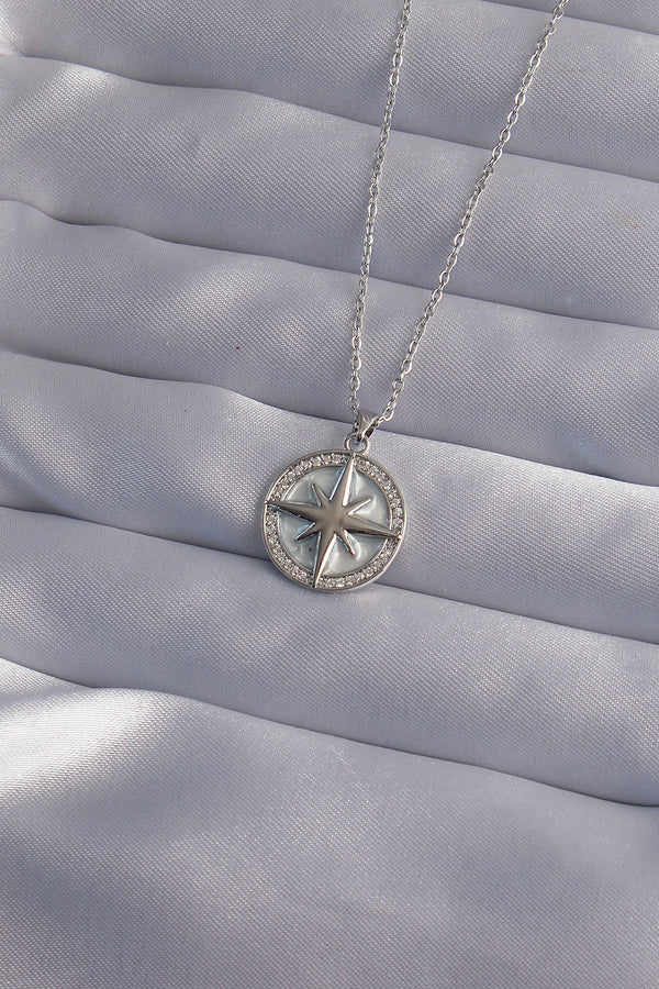 BKO9012 - 316L Çelik Zincir Gümüş Renk Zirkon Taşlı Kutup Yıldızı Kolye