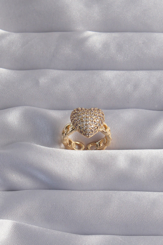 BYK3281 - Pirinç Ayarlamalı Gold Renk Zirkon Taşlı Bombeli Kalp Yüzük