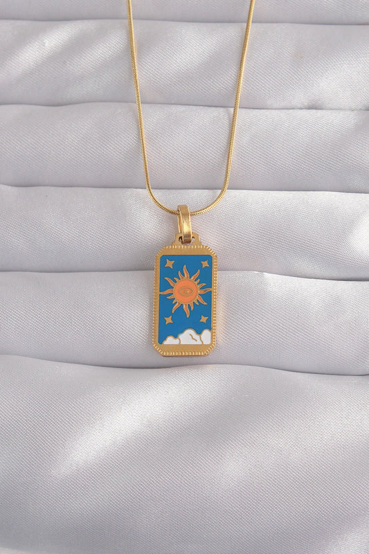 BKO9026 - 316L Çelik Gold Renk Mavi Mineli Güneş Model Tarot Kolye