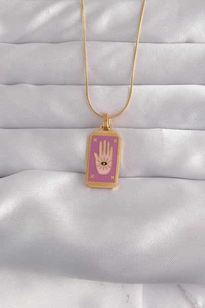 BKO9034 - 316L Çelik Gold Renk Mor Mineli El Figür Tarot Kolye