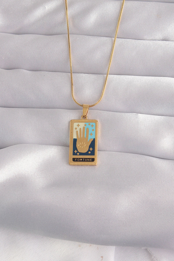 BKO9035 - 316L Çelik Gold Renk Karışık Mineli El Figür Tarot Kolye