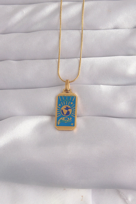 BKO9040 - 316L Çelik Gold Renk Mavi Mineli El Figür Tarot Kolye