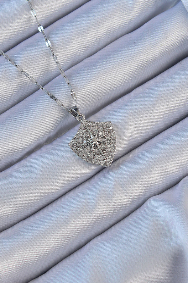 BKO9126 - 316L Çelik Zincir Gümüş Renk Zirkon Taşlı Kutup Yıldızı Kolye