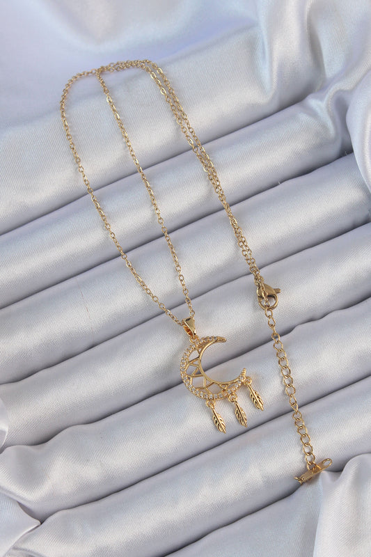 BKO9171 - 316L Çelik Zincir Altın Renk İşlemeli Zirkon Taşlı Ay Kolye