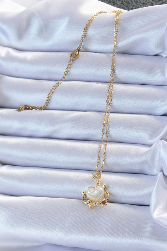 BKO9219 - 316L Çelik Zincir Altın Renk Zirkon Taşlı Gezegen Görünümlü Kalp Kolye