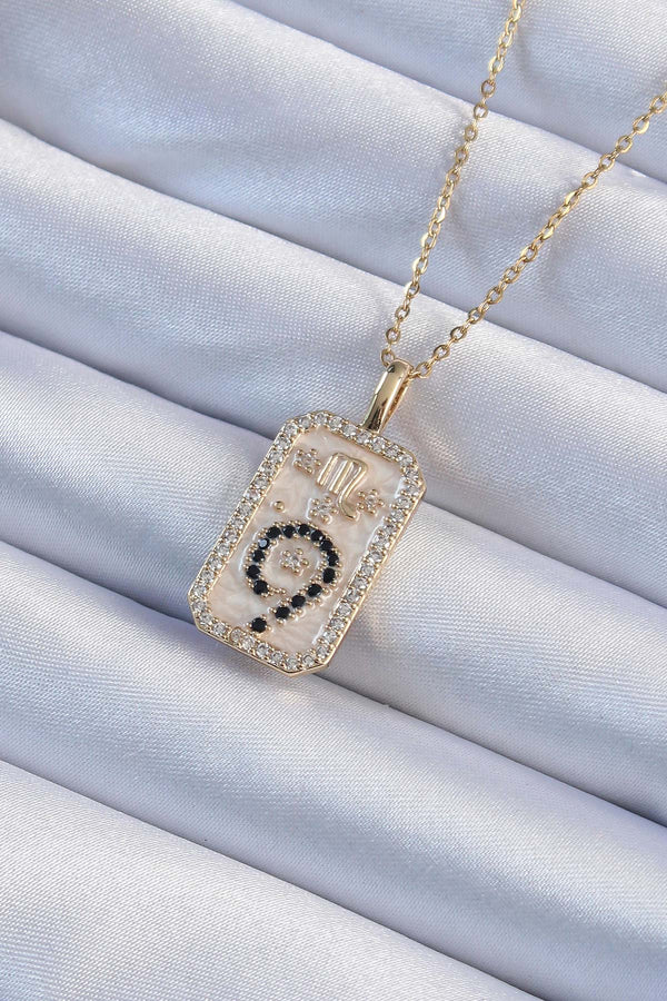 BKO9223 - 316L Çelik Zincir Altın Renk Zirkon Taşlı Minimal Papatya Figürlü Tarot Kolye