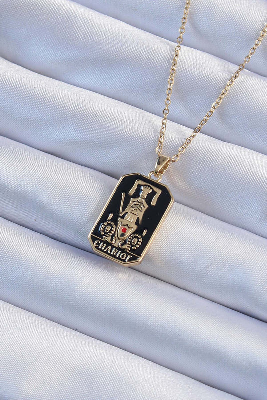 BKO9247 - 316L Çelik Zincir Altın Renk Siyah Mineli Tarot Kolye