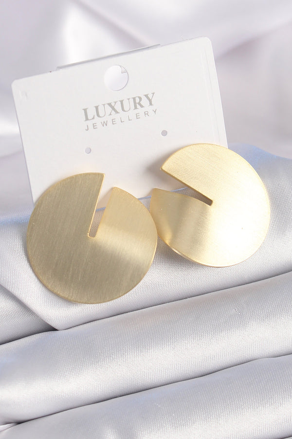 BKP9525 - Pirinç Gold Renk Daire Plaka Model Kadın Küpe