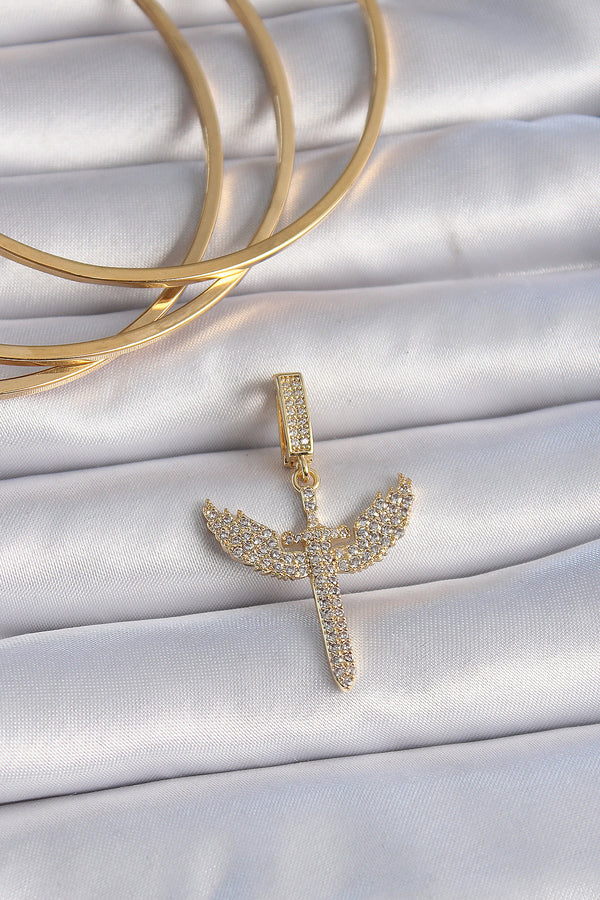 BC1003 - Pirinç Gold Renk Zirkon Taşlı Mikail Model Ajda Charm