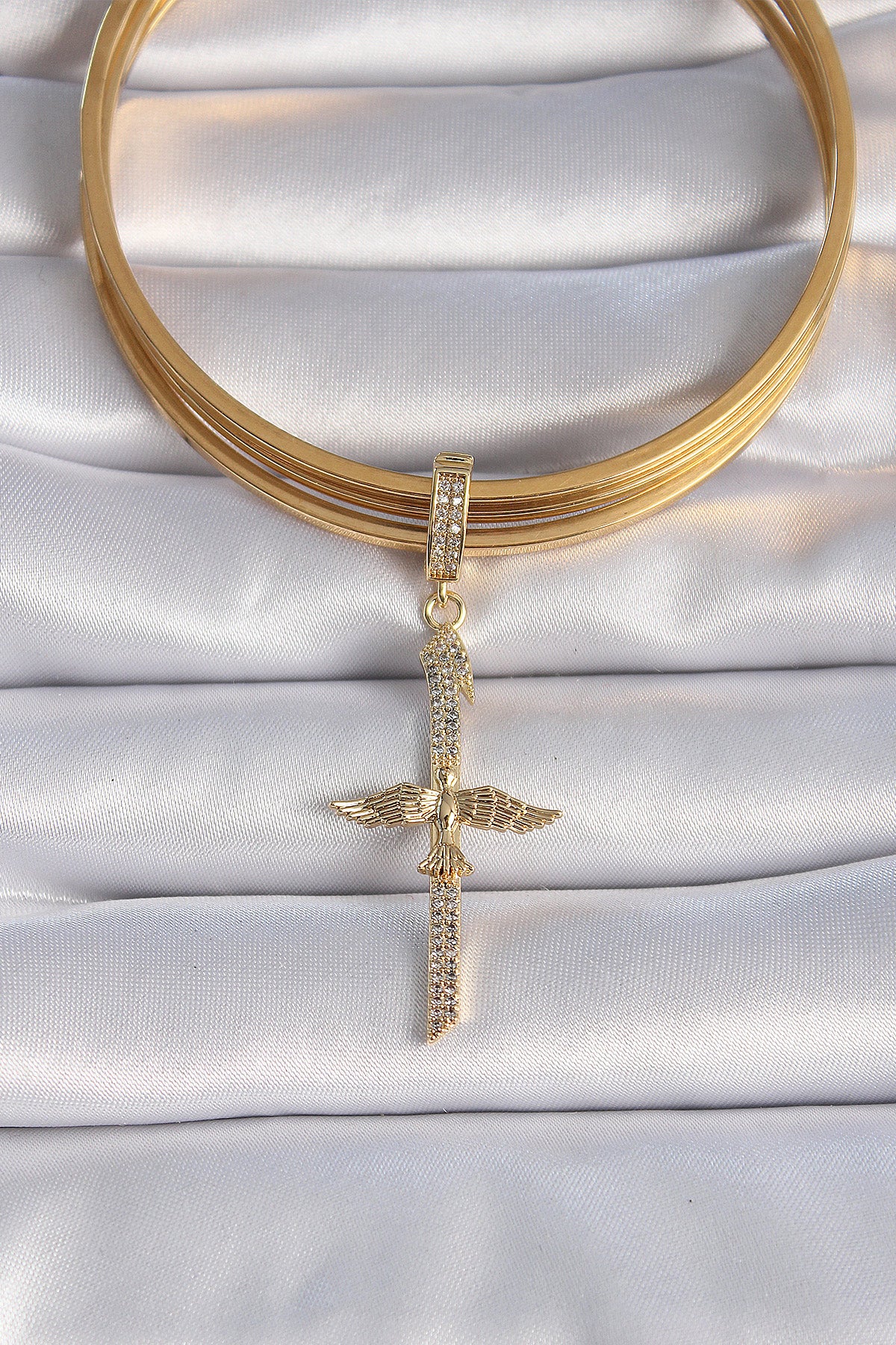 Pirinç Gold Renk Zirkon Taş Detaylı Elif Model Anka Kuşu Figür Ajda Charm - BC1013