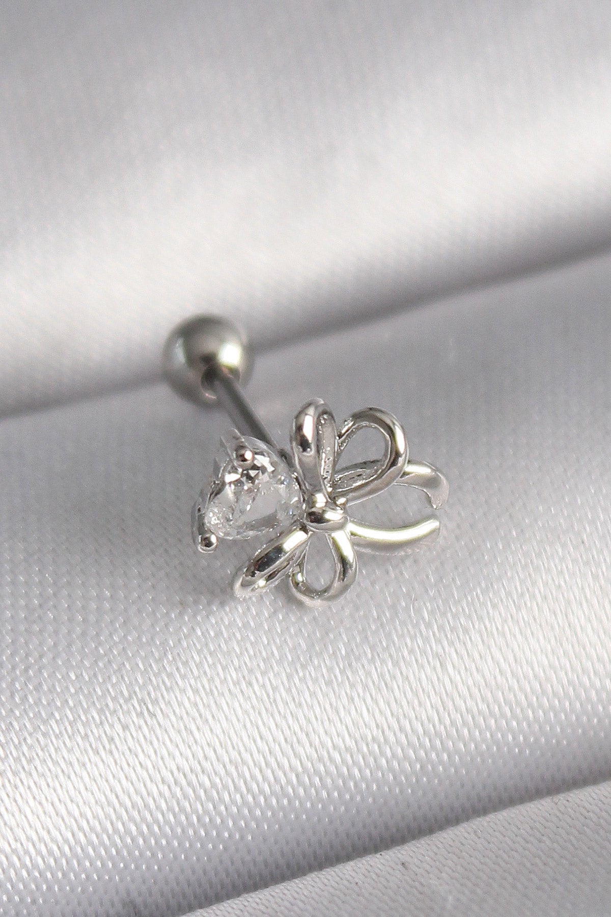 316L Çelik Gümüş Renk Zirkon Taş Detay Kurdele Model Tragus Piercing - PR1289