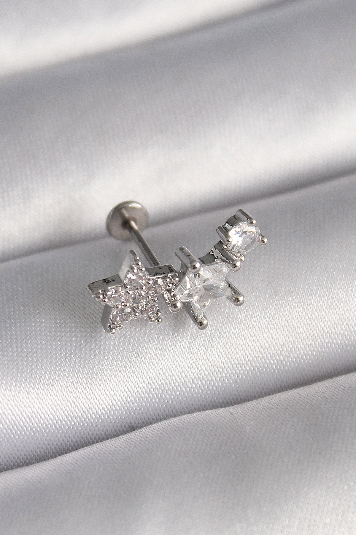 316L Çelik Gümüş Renk Zirkon Taşlı Yıldız Model Tragus Piercing - PR1339