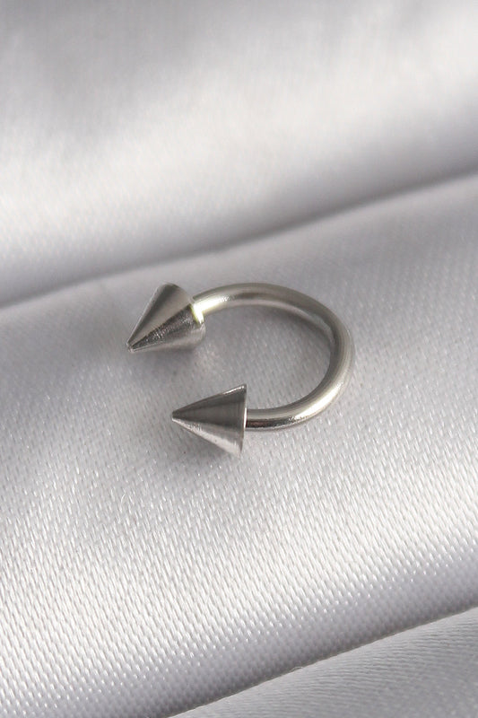PR1366 - 316L Çelik Gümüş Renk Halka Çivi Model Kadın Piercing