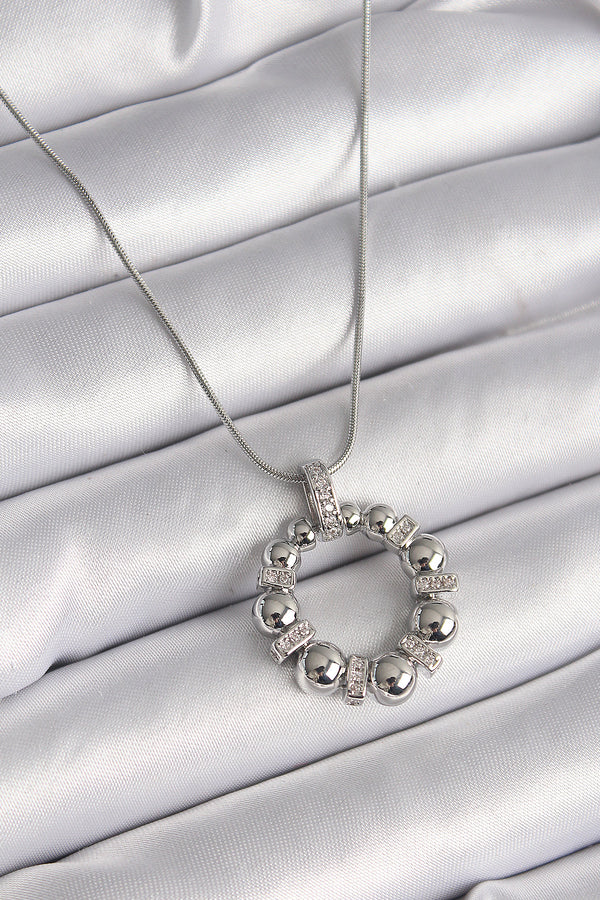BKO9604 - 316L Çelik Gümüş Renk Zincir Zirkon Taş Detaylı Bombeli Halka Model Kadın Kolye