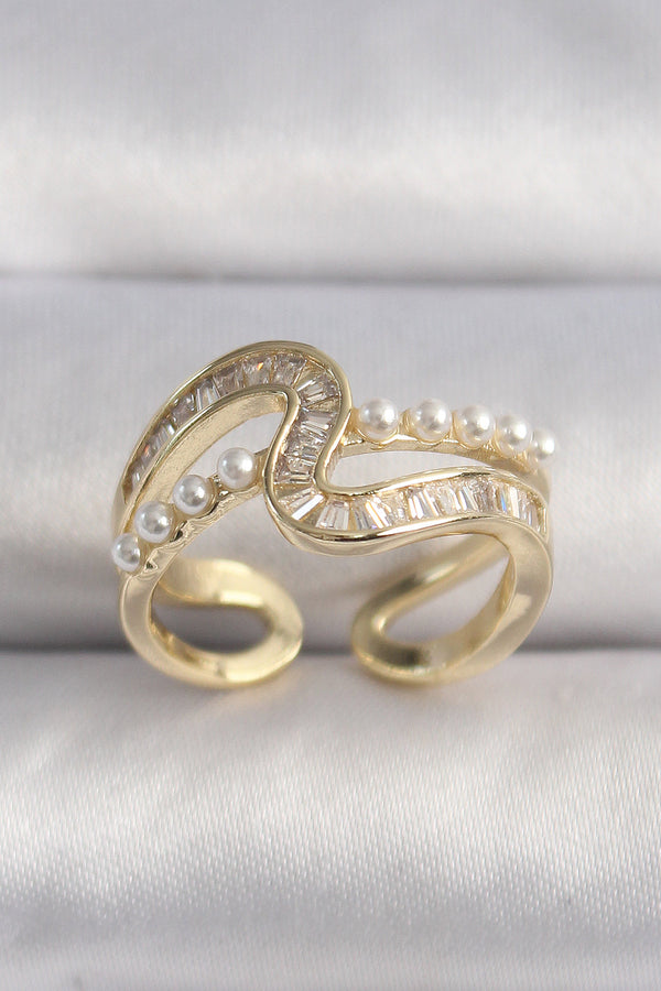 BYK3512 - Pirinç Gold Renk Zirkon Taşlı İnci Detay VIP Seri Kadın Yüzük