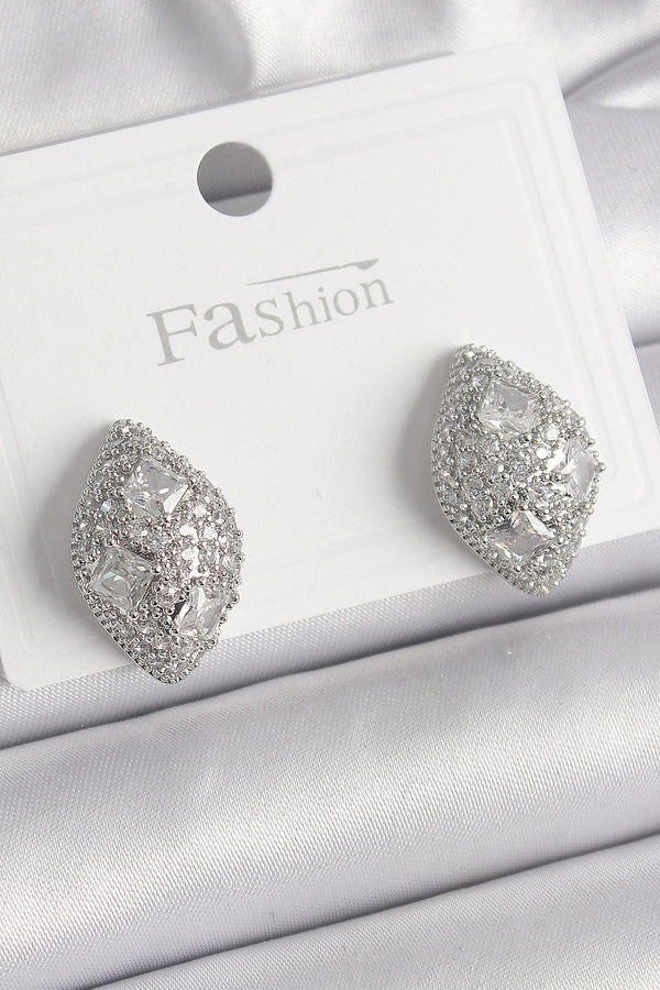 BKP9863 - Pirinç Gümüş Renk Zirkon Taş İşlemeli Damla Model Kadın Küpe