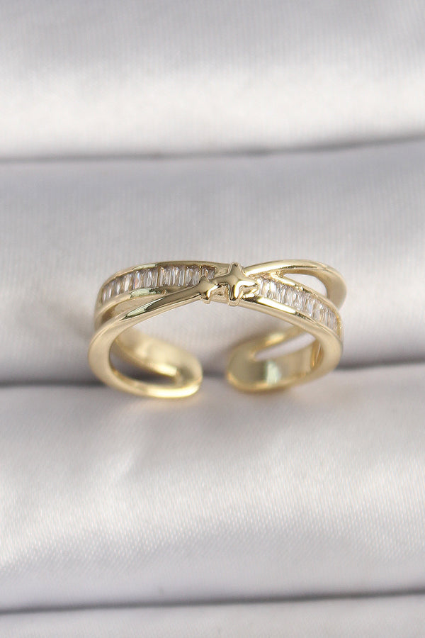 BYK3573 - Pirinç Gold Renk Zirkon Taşlı Yıldız Detaylı Ayarlanabilir Kadın Yüzük