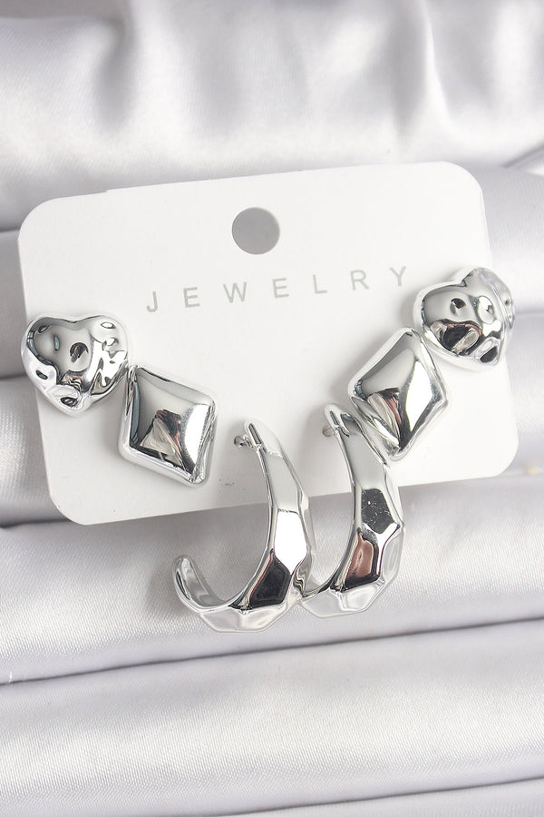 BKP10019 - Gümüş Renk Kalp Halka Figür CCB Plastik Kadın Küpe Seti