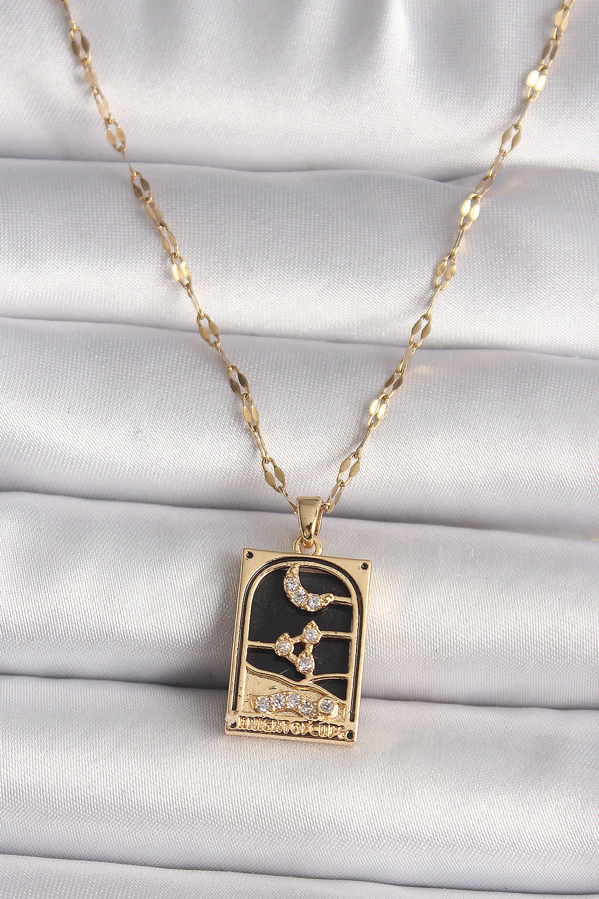 BKO9686 - 316L Çelik Gold Renk Zirkon Taşlı Ay Figürlü Tarot Model Kadın Kolye