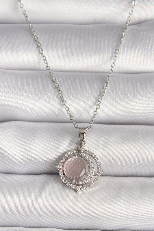 BKO9701 - 316L Çelik Gümüş Renk Zirkon Taşlı Pembe Sedefli Hilal Model Kadın Kolye