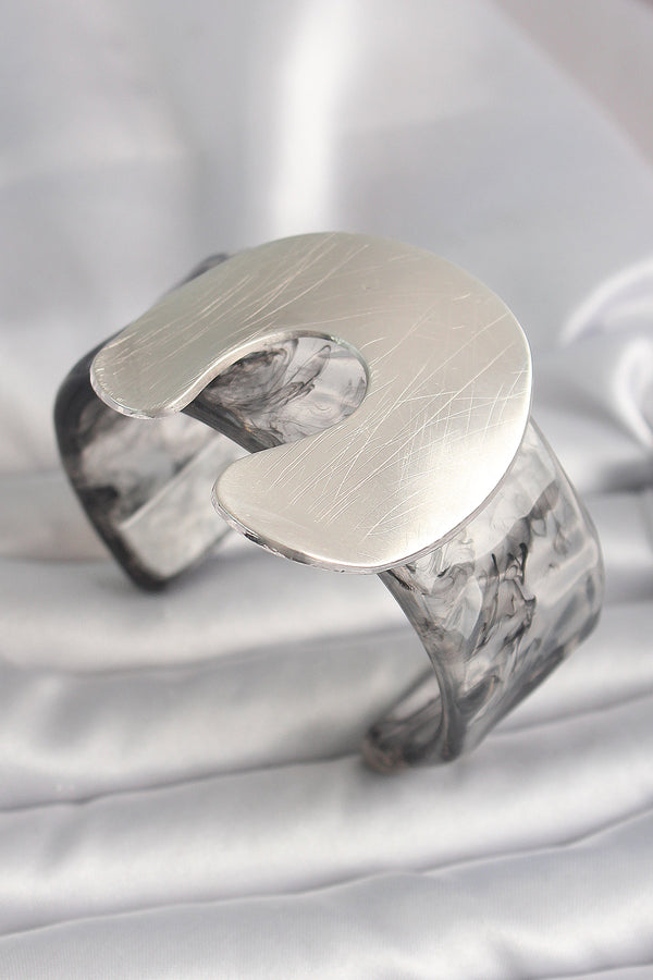 BB6667 - Siyah Mermer Desen Akrilik Plaka Vintage Kadın Bilezik