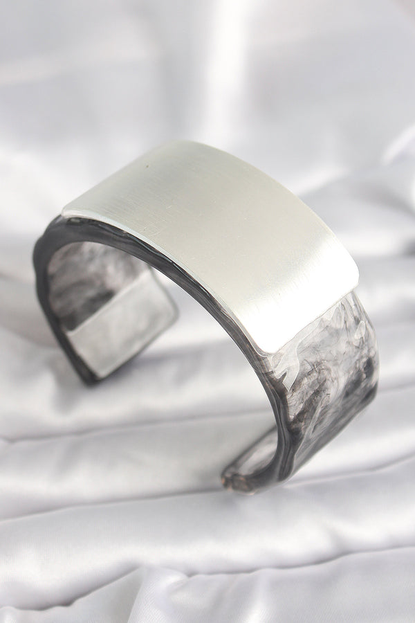 BB6675 - Siyah Mermer Desen Akrilik Plastik Dikdörtgen Plaka Model Vintage Kadın Bilezik