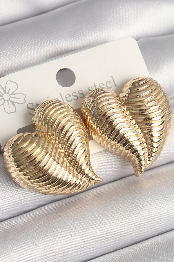 BKP10260 - Pirinç Gold Renk İşlemeli Bomba Kalp Model Kadın Küpe