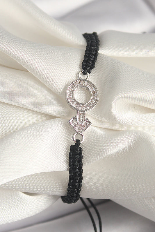 BB6795 - Pirinç Gümüş Renk Zirkon Taşlı Mars Figür Asansörlü Makrome Model Kadın Bileklik