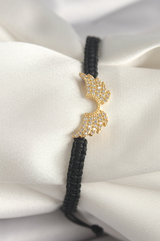 BB6803 - Pirinç Gold Renk Zirkon Taşlı Kanat Figür Asansörlü Makrome Model Kadın Bileklik