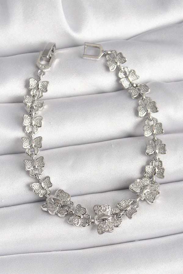 BB6835 - Pirinç Gümüş Renk Zirkon Taşlı Kelebek Model Zincir Kadın Bileklik